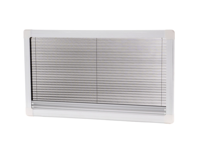 [316501] Carbest Blackout Pleated Blind and Flyscreen for RW Motion 500x350 M316501_1