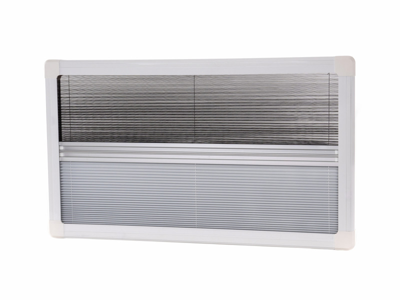 Carbest Blackout Pleated Blind and Flyscreen for RW Motion 600x350